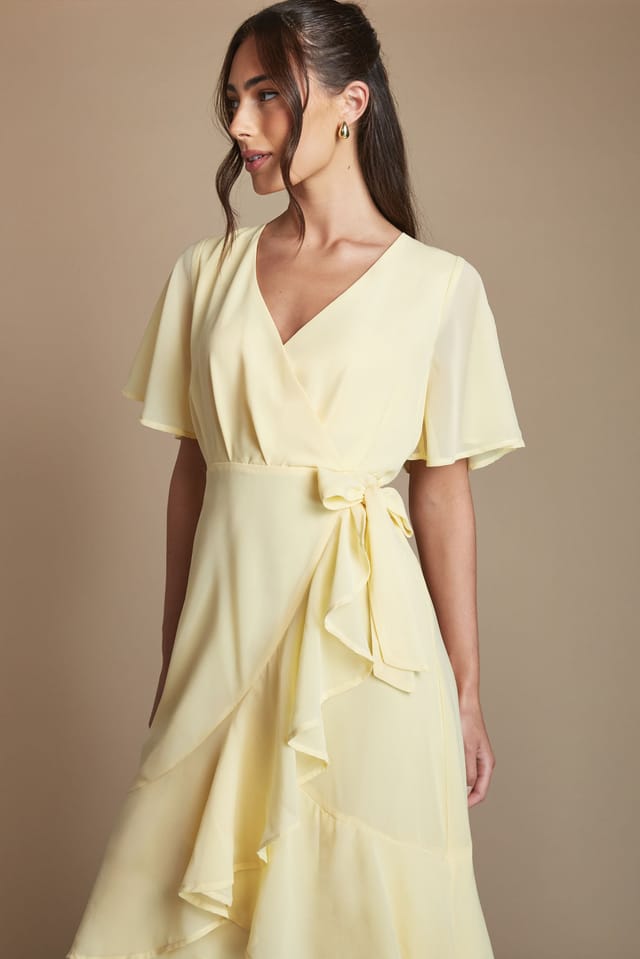 Coast Coast Women's Angel Sleeve Tiered Bridesmaid Maxi Dress in Lemon - 2