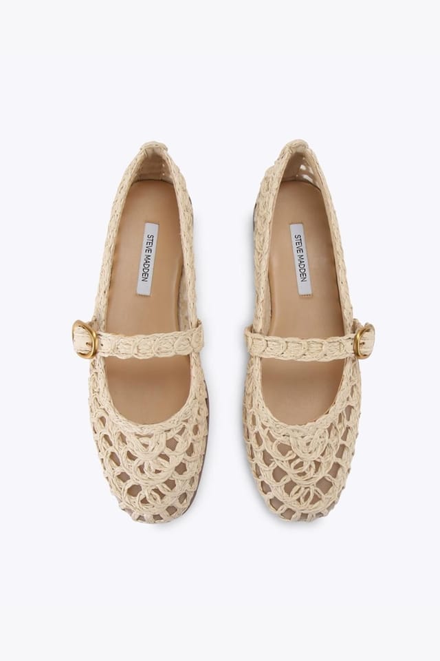 Steve Madden STEVE MADDEN Women's 'Melody Raffia' Flats in Beige - 2