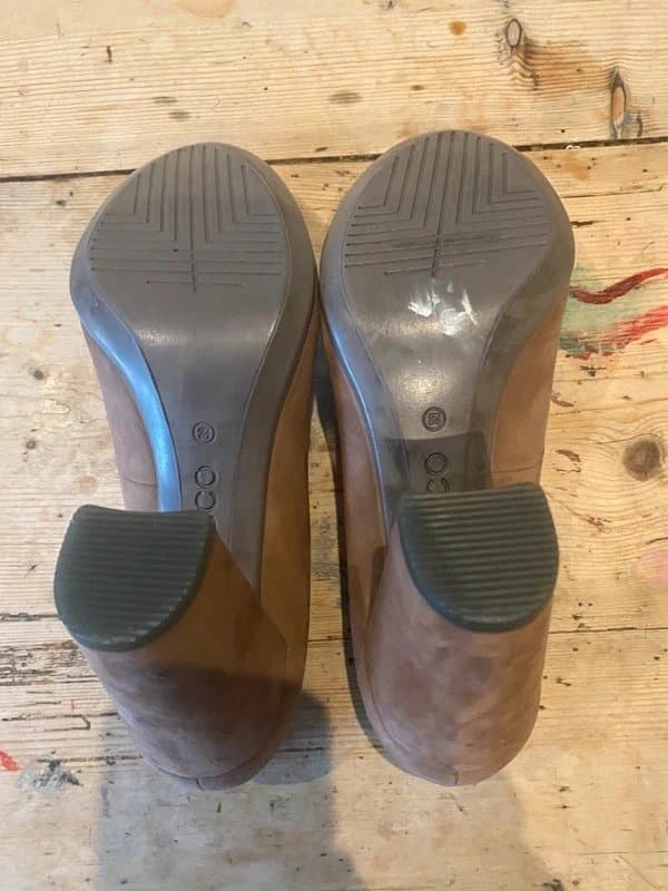 ECCO Brown Ecco Heels – Size 6