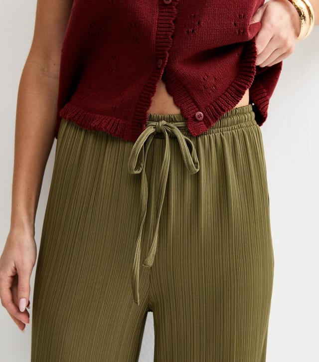 New Look Women's Khaki Ribbed Cropped Wide Leg Trousers New Look - 2