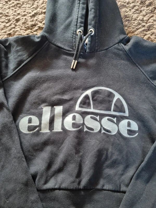 Ellesse Ellesse cropped hoodie size M