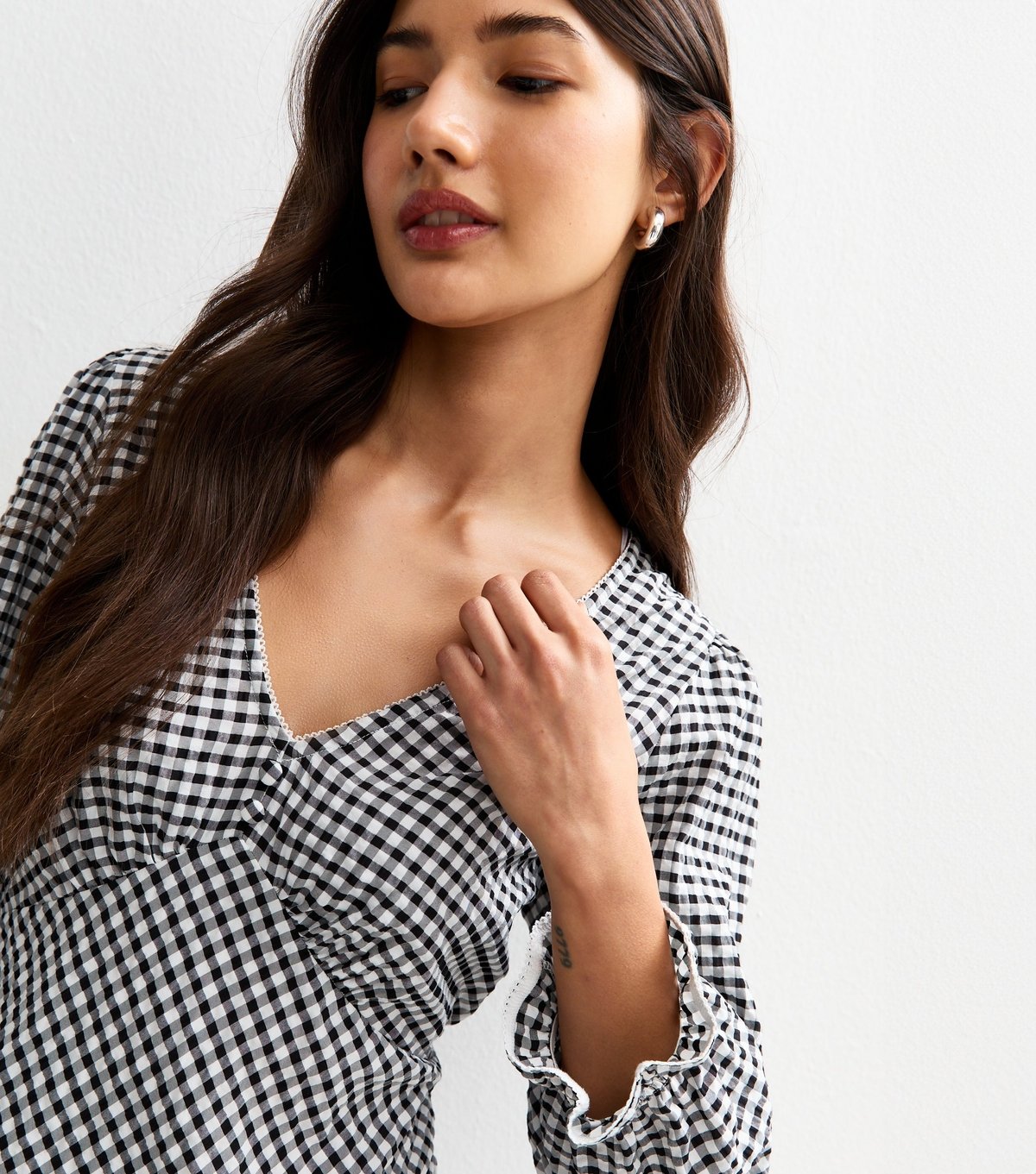 New Look Women's Black Gingham V-Neck Mini Dress New Look - 3