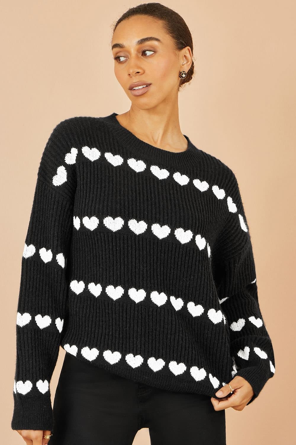 Yumi Yumi Women's Black Knitted Jumped With Heart Stripes