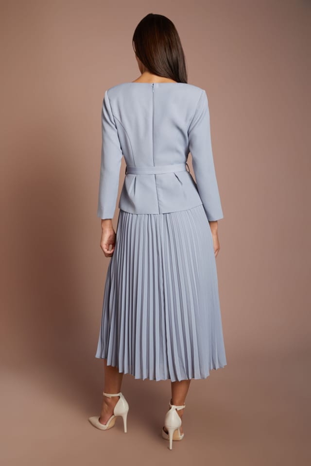 Coast Coast Women's Crepe Bodice Long Sleeve Pleated Midi Dress in Dusty Blue - 3