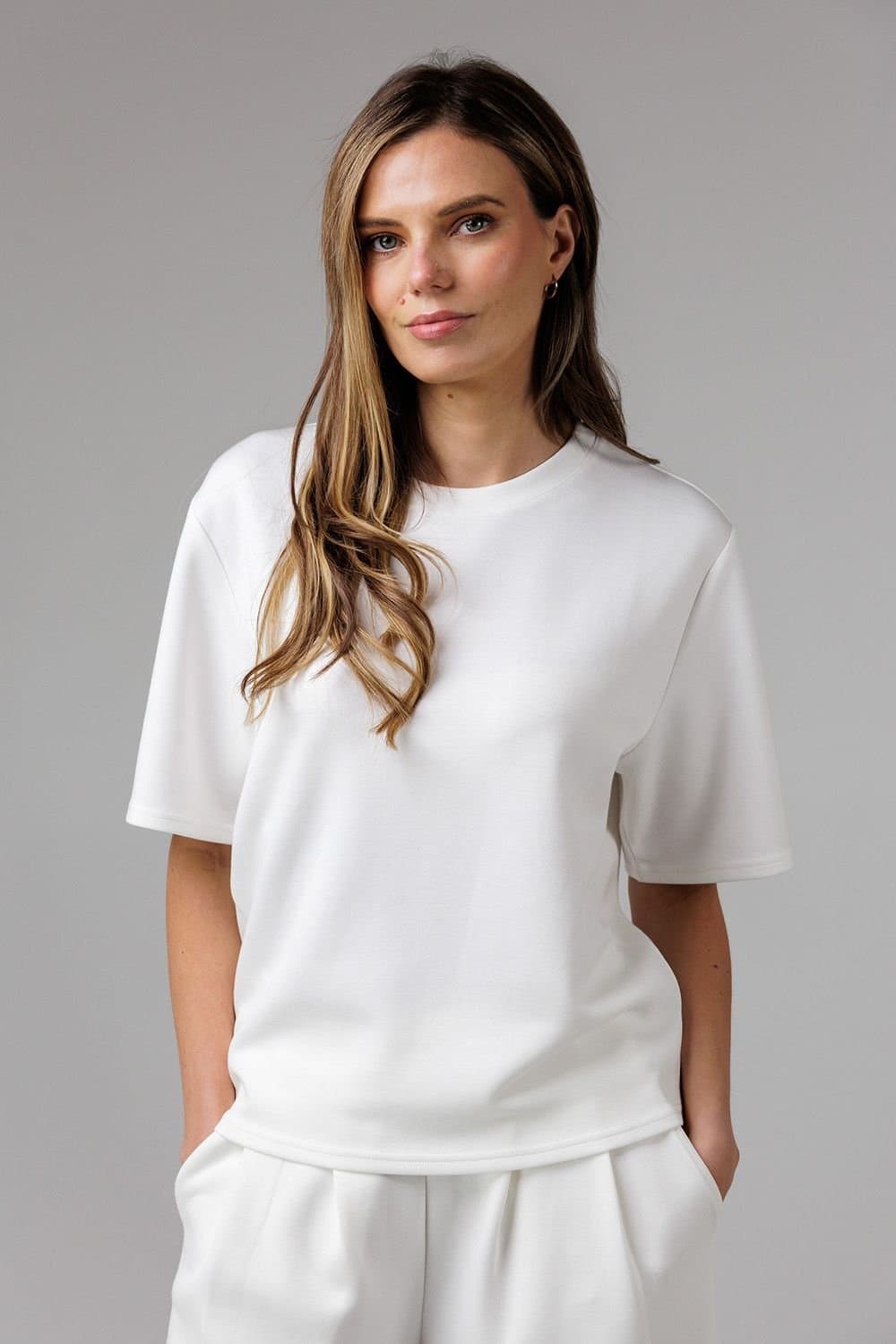 French Connection French Connection Off-White Short Sleeve Crew Neck Pinched Top
