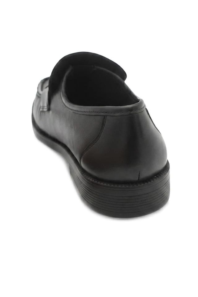 Pavers Pavers Men's Wide Fit Smart Leather Saddle Strap Loafers in Black - 3