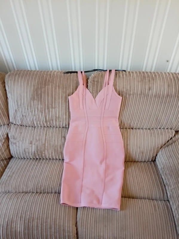 Topshop Ladies size 10 rose pink bandage bodycon sleeveless dress