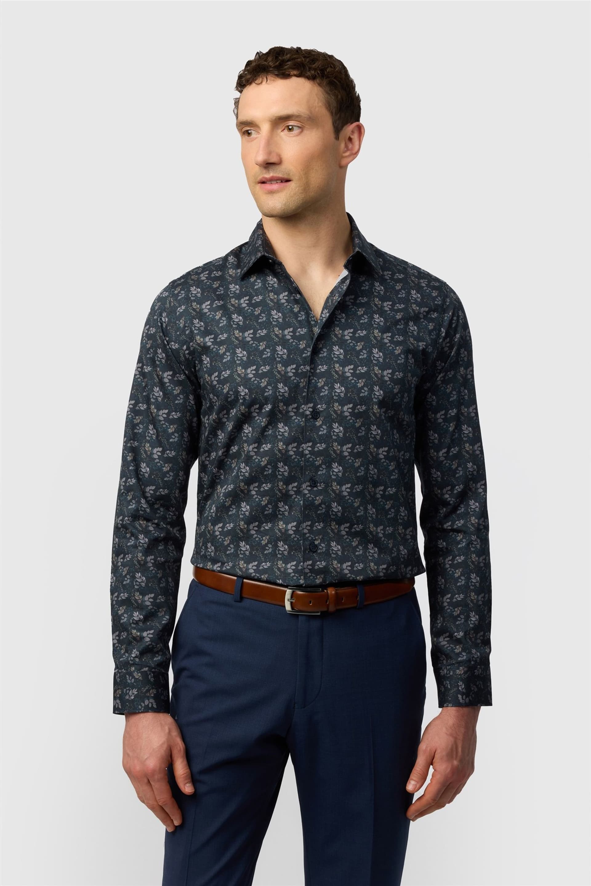 Ted Baker Ted Baker Men's Long Sleeve Forward Point Collar Floral Slim Fit Formal Shirt in Navy