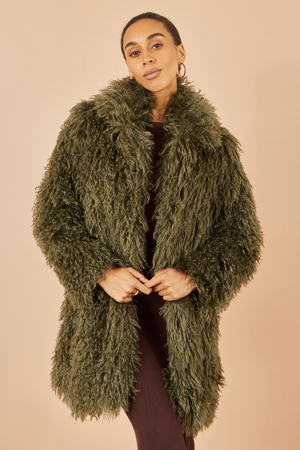 Yumi Yumi Women's Green Luxe Long Hair Fur Coat - 2