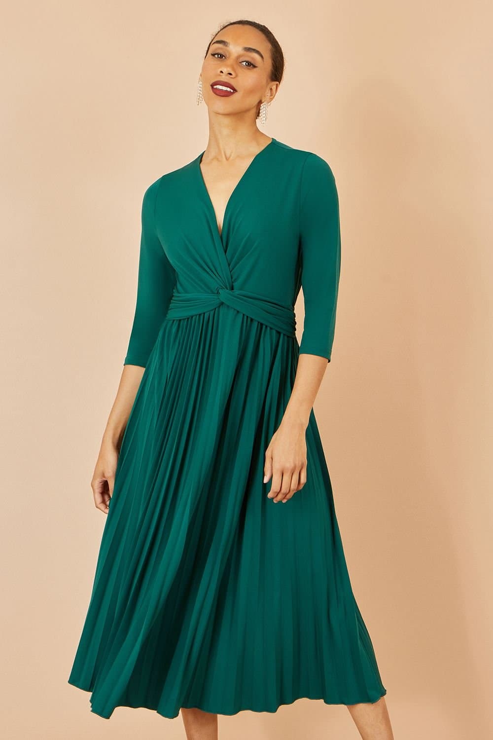 Yumi Yumi Women's Green Jersey Knot Waist Pleated Midi Dress
