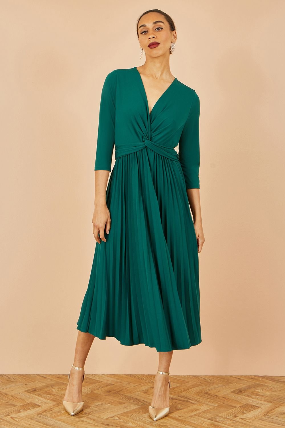 Yumi Yumi Women's Green Jersey Knot Waist Pleated Midi Dress - 2