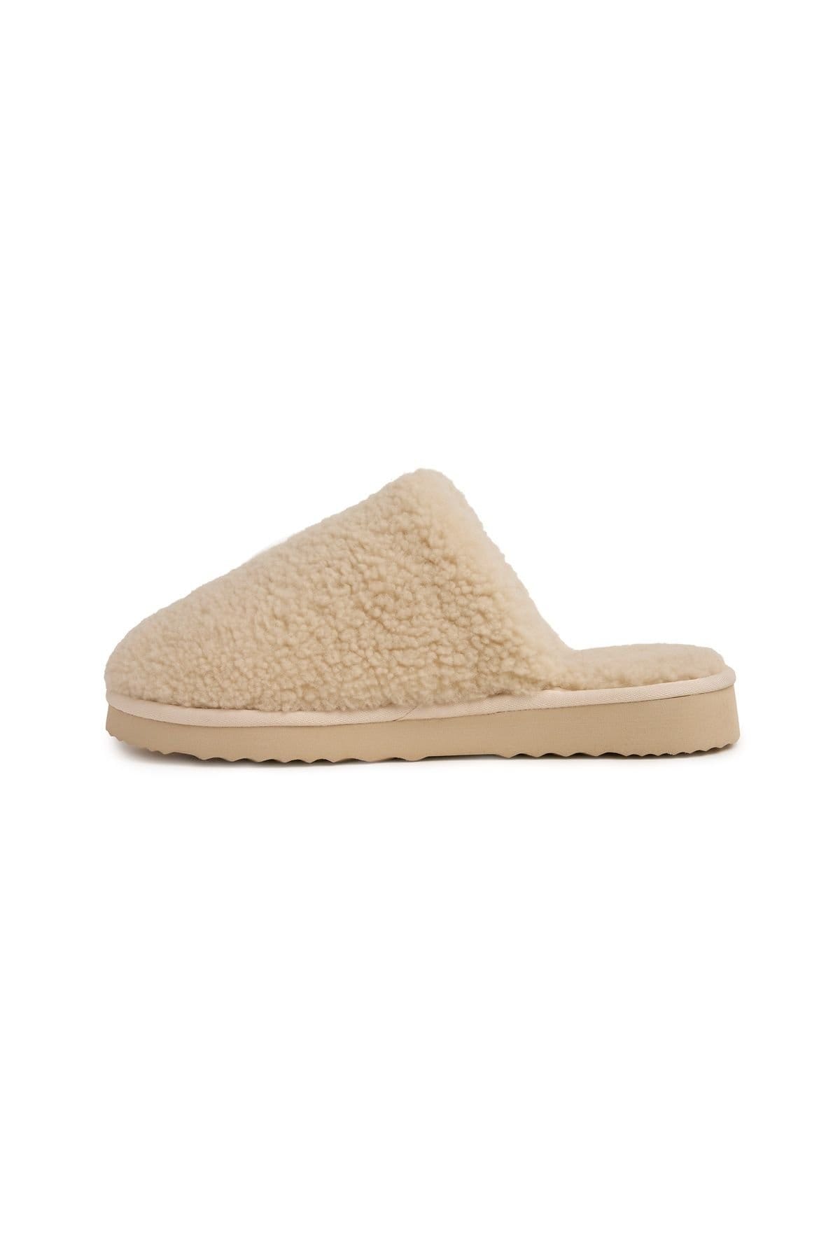 Celtic & Co Celtic & Co Women's Studio Teddy Mule Slippers in Cream - 4