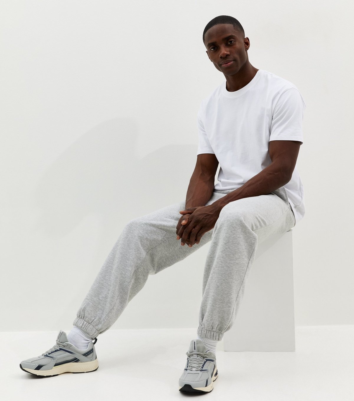 New Look Men's Grey Marl Oversized Cuffed Ankle Joggers New Look - 3