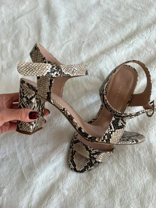 New Look New Look size 8 croc print heeled sandals