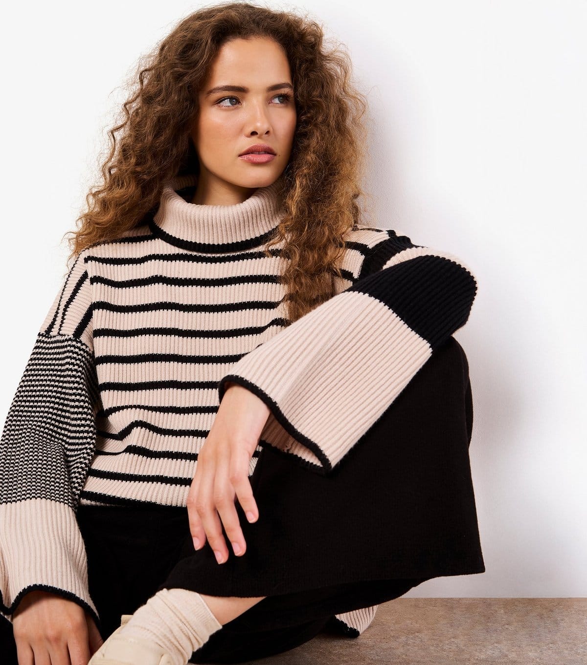 Apricot Women's Stone Roll Neck Striped Jumper Apricot New Look - 4