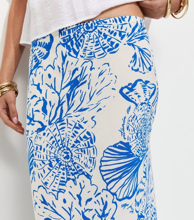 New Look Women's Blue Shell Print Bias Cut Midi Skirt New Look - 3