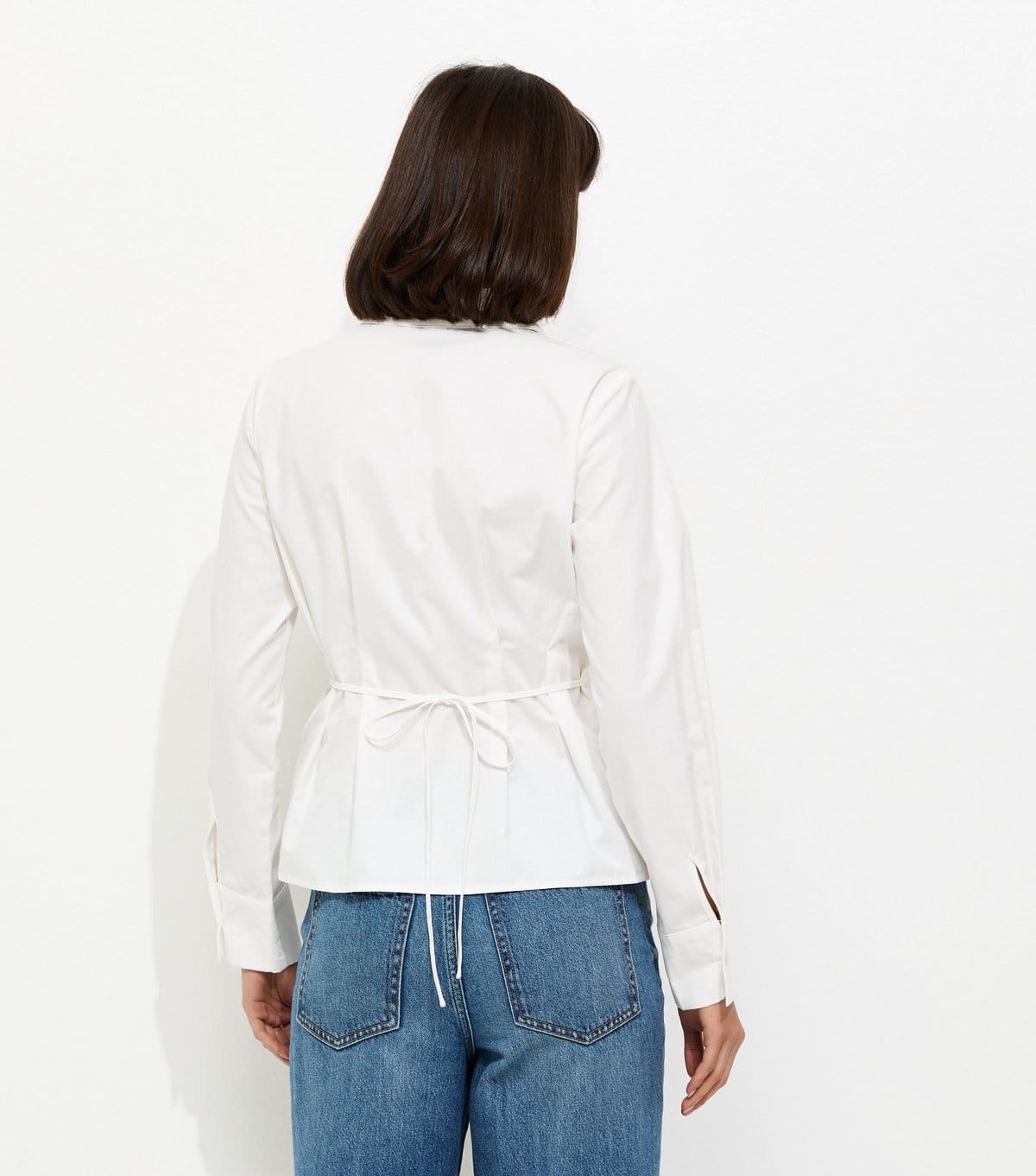 New Look Women's White Cotton Waisted Shirt New Look - 4