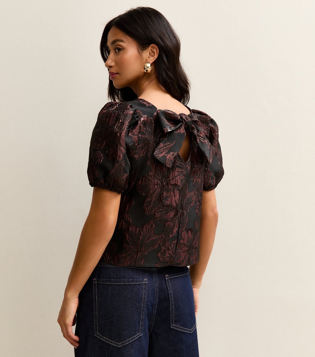 New Look Women's Petite Dark Burgundy Floral Jacquard Puff Sleeve Top New Look - 4