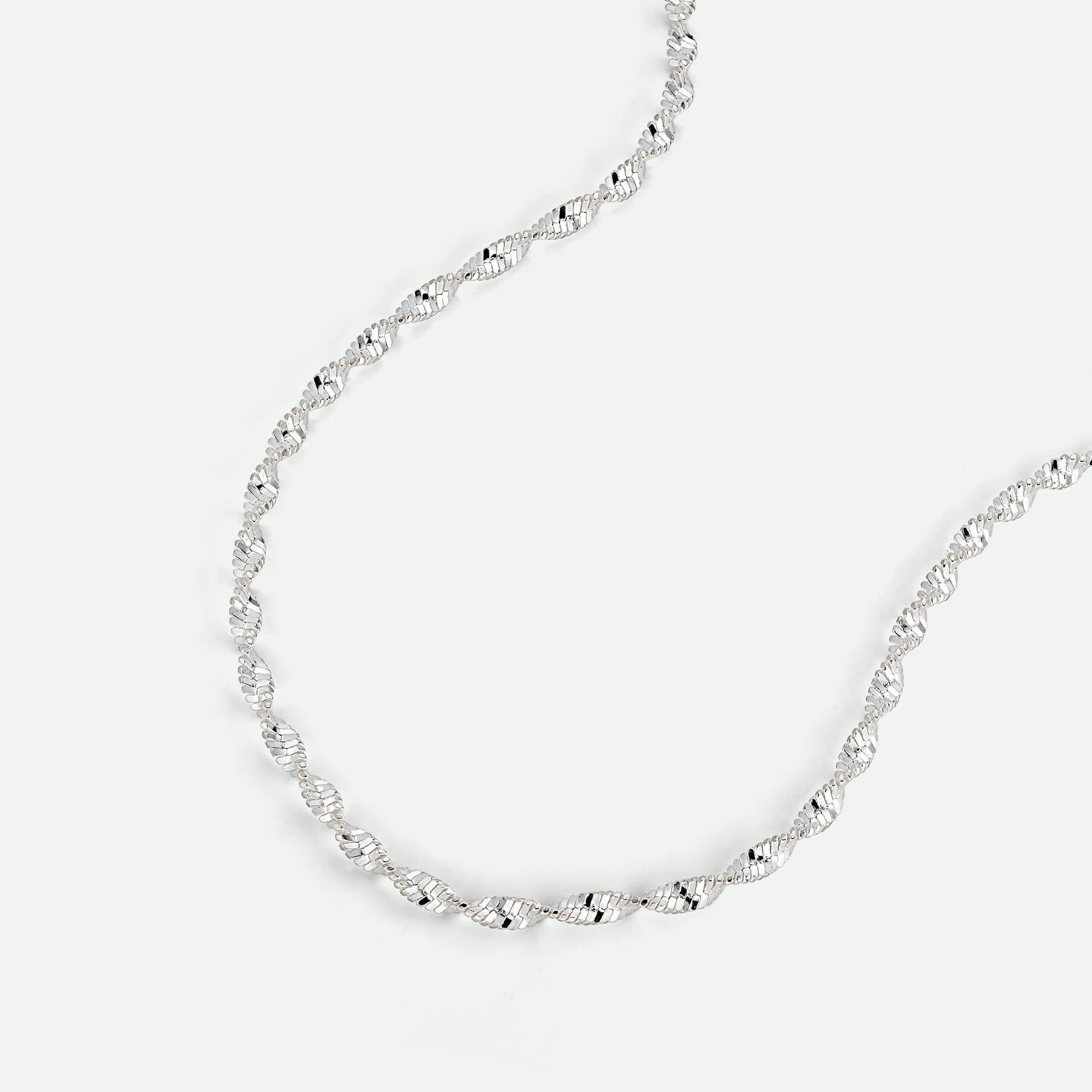 The Fine Collective The Fine Collective Silver Singapore Chain Necklace 18 Inch