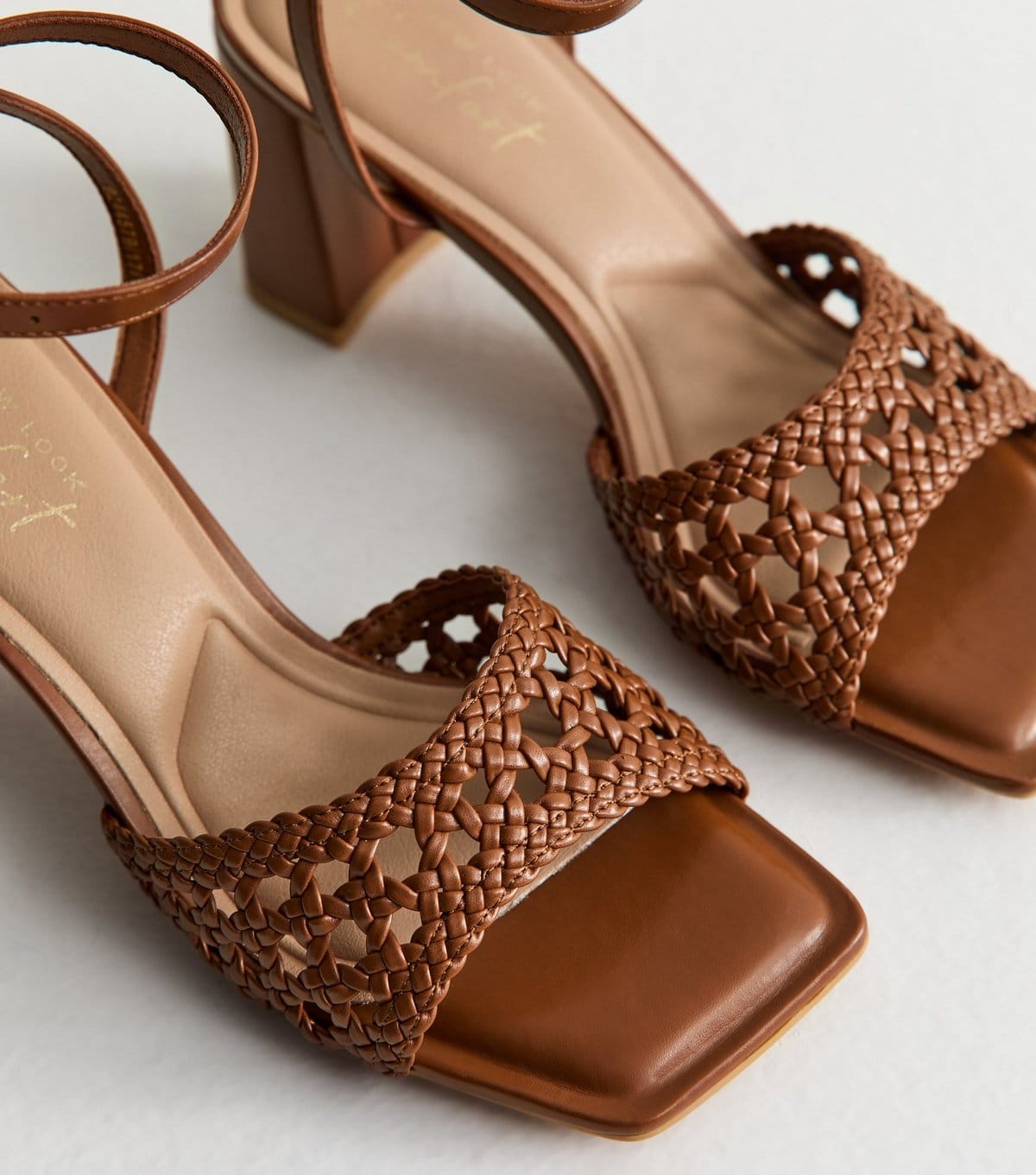 New Look Women's Tan Faux Leather Woven Strap Block Heel Sandals Vegan New Look - 4