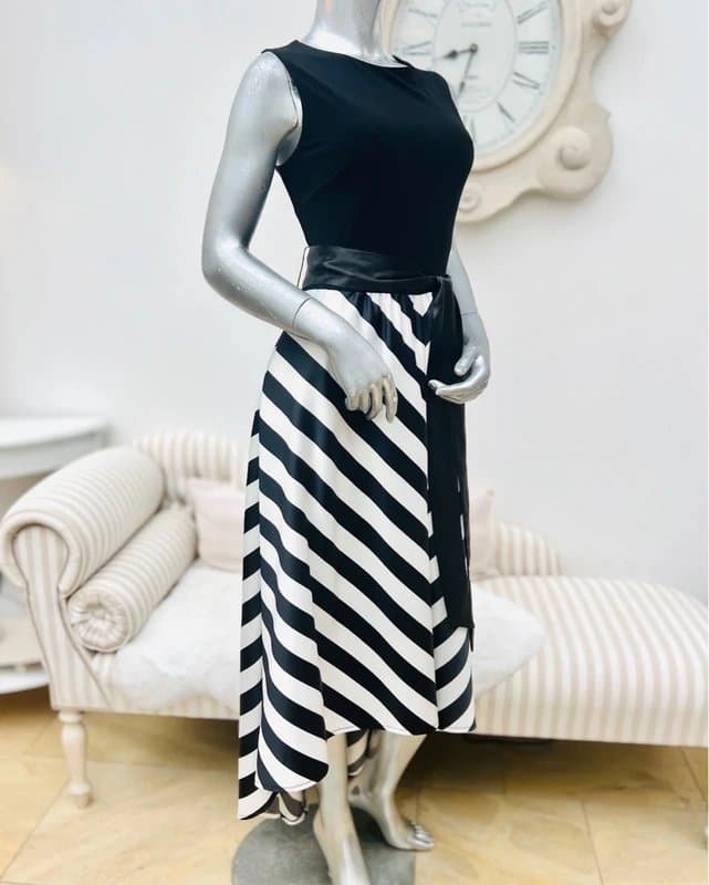 Gina Bacconi Gina Bacconi fabulous black & white flare occasion midaxi dress 12