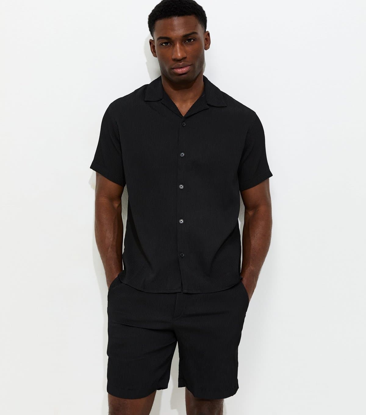 jack & jones Men's Regular Black Striped Drawstring Shorts Jack & Jones New Look