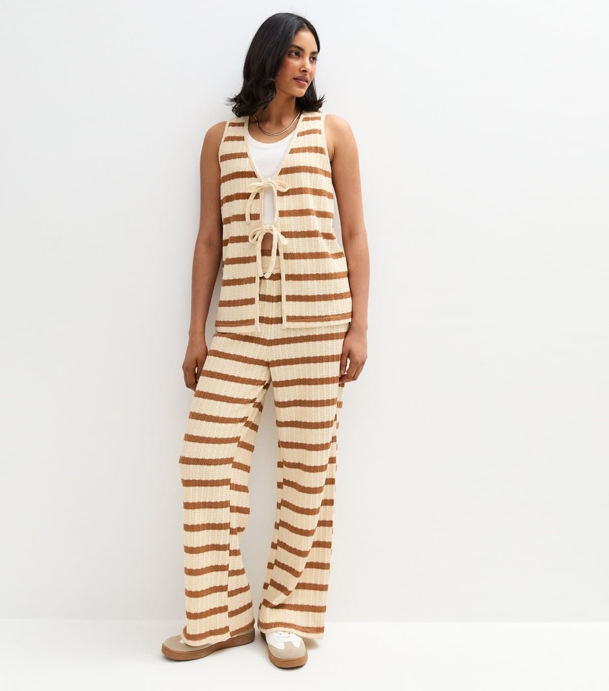 New Look Women's Cream Textured Stripe Wide Leg Trousers New Look