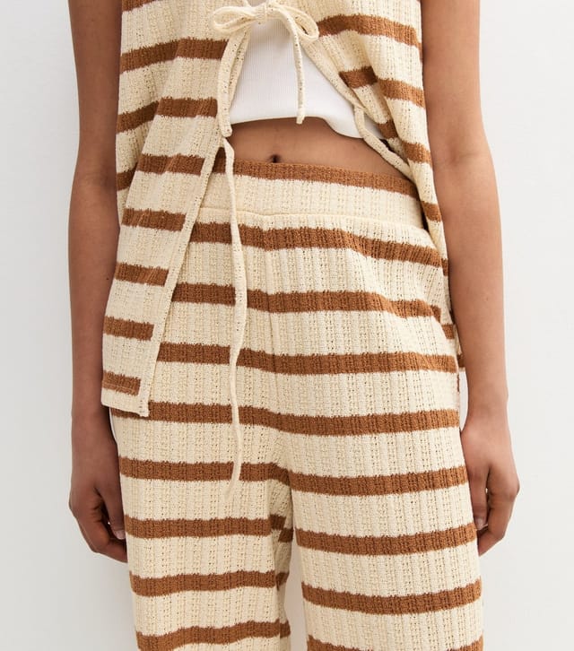 New Look Women's Cream Textured Stripe Wide Leg Trousers New Look - 3