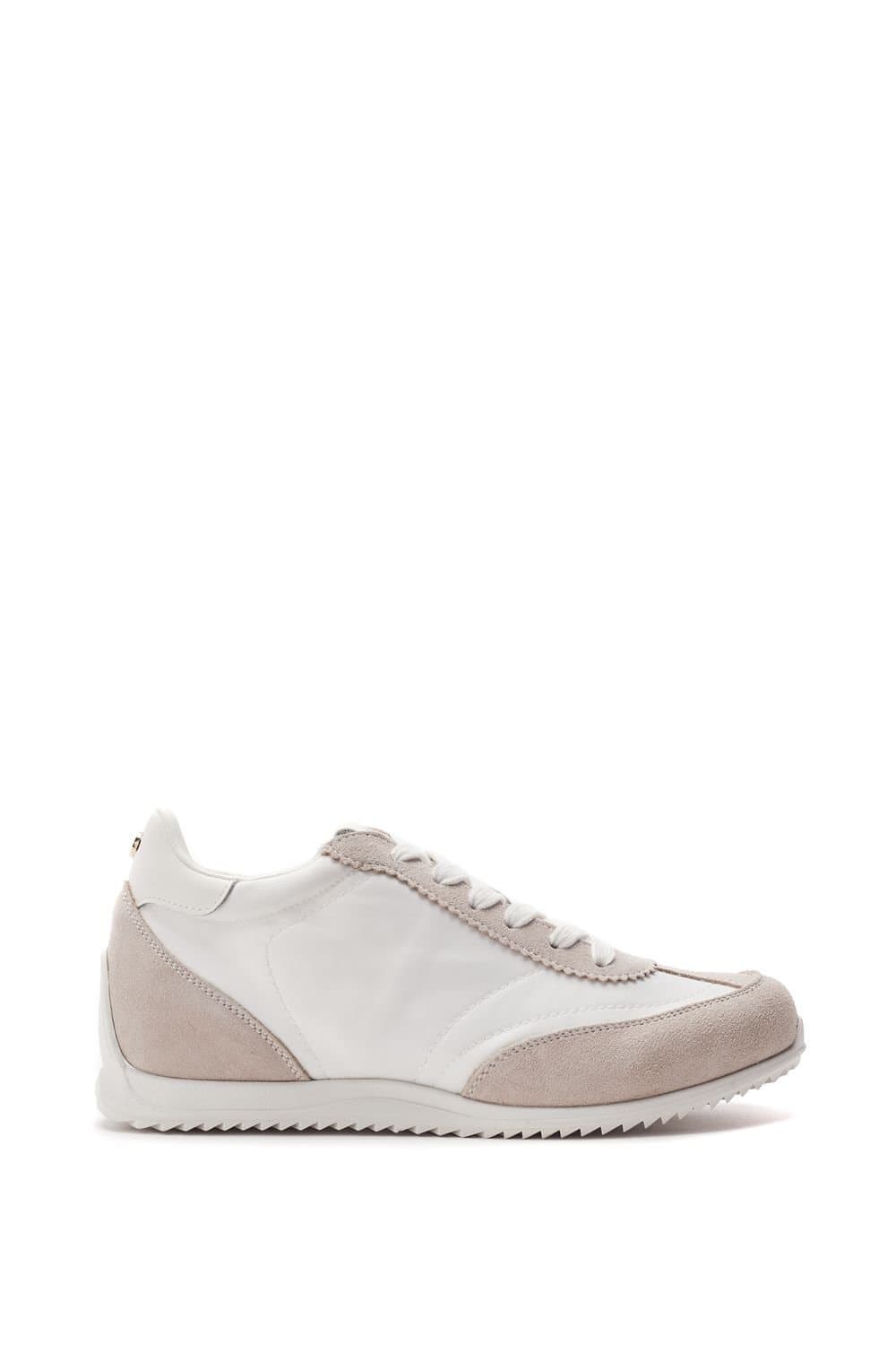 Moda In Pelle Moda In Pelle Women's 'Akalia' Textile Casual Trainers in White