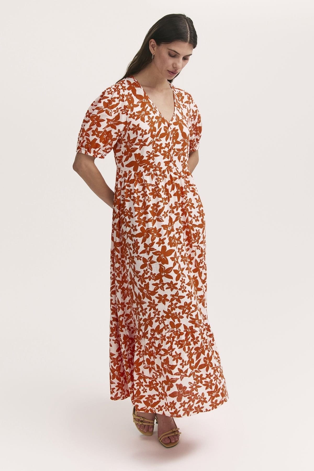 Finery London Finery London Women's Sabine Floral Tiered Midi Dress - 4