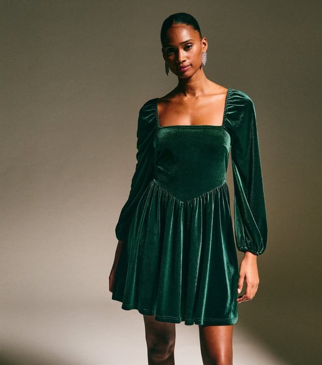 New Look Women's Dark Green Velvet Square Neck Mini Dress New Look - 2