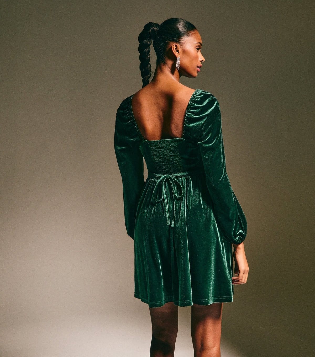 New Look Women's Dark Green Velvet Square Neck Mini Dress New Look - 4