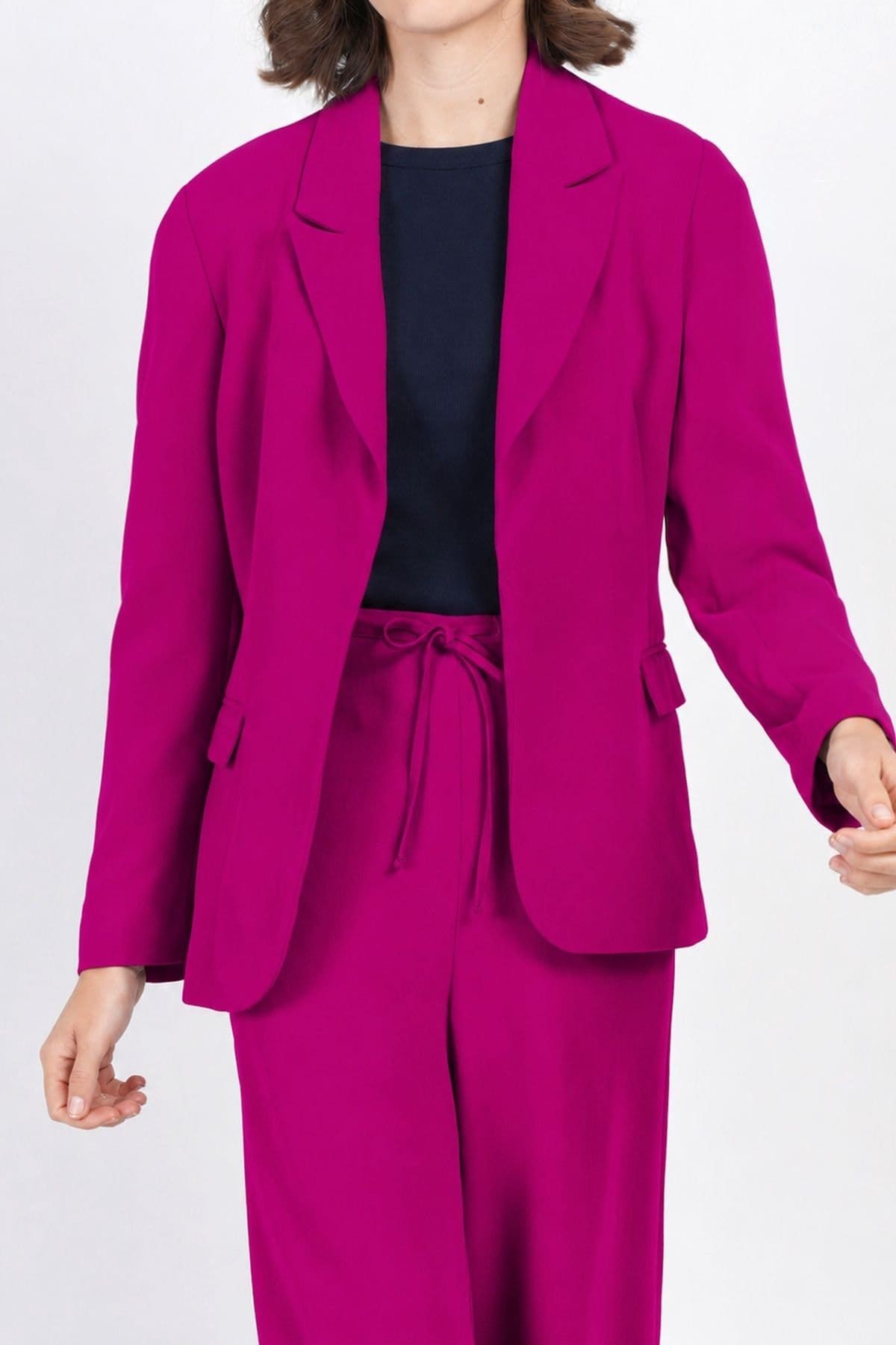 Kettlewell Kettlewell Women's Soft Tailored Blazer in Fuchsia - 1