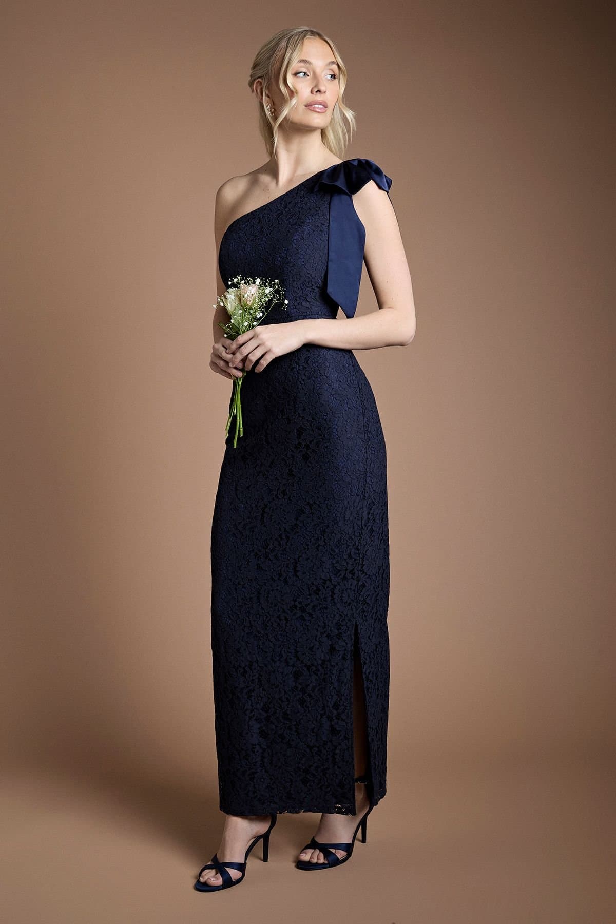 Coast Coast Women's One Shoulder Bow Detail Lace Bridesmaid Dress in Navy