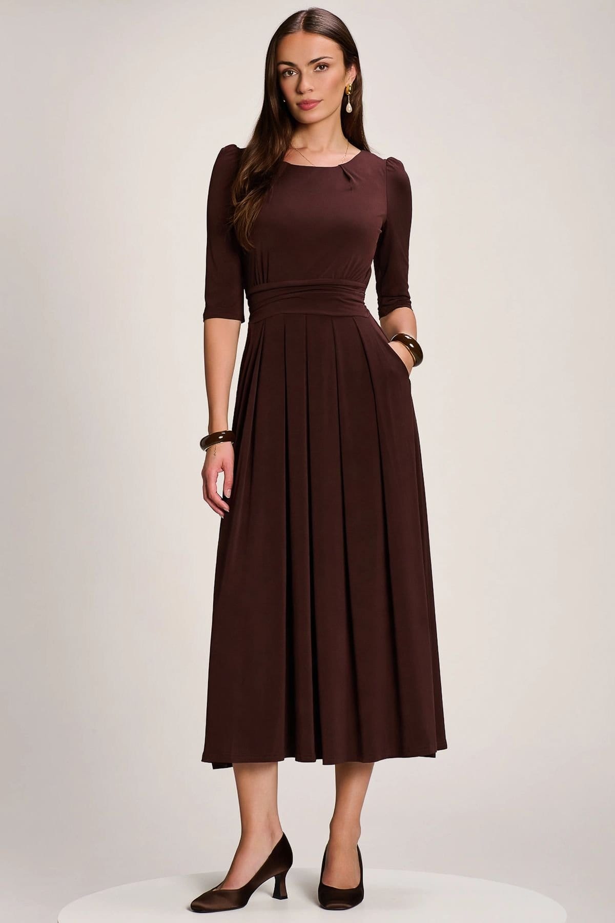 Jolie Moi Jolie Moi Women's 3/4 Sleeve Plain Jersey Maxi Dress in Brown - 4
