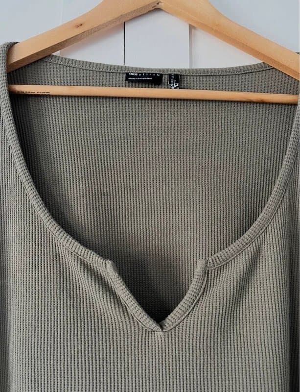 ASOS Khaki green long sleeve ribbed women’s v neck crop top