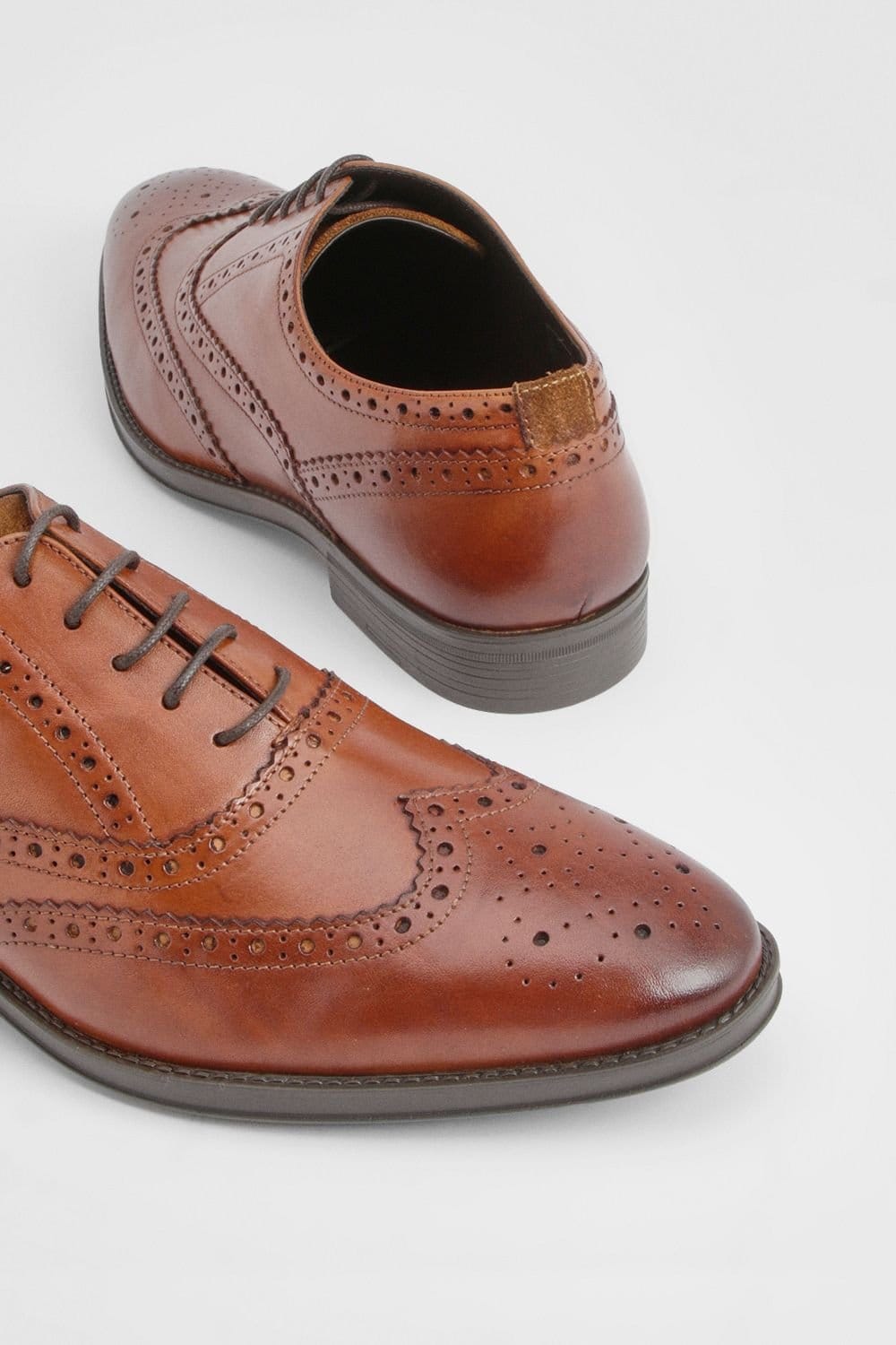 Burton Burton Men's Tan Leather Smart Oxford Brogue Shoes - 4