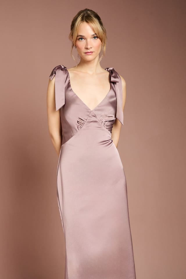 Coast Coast Women's Honoured Satin Back Crepe V Neck Tie Shoulder Maxi Bridesmaid Dress in Dusty Mauve - 2