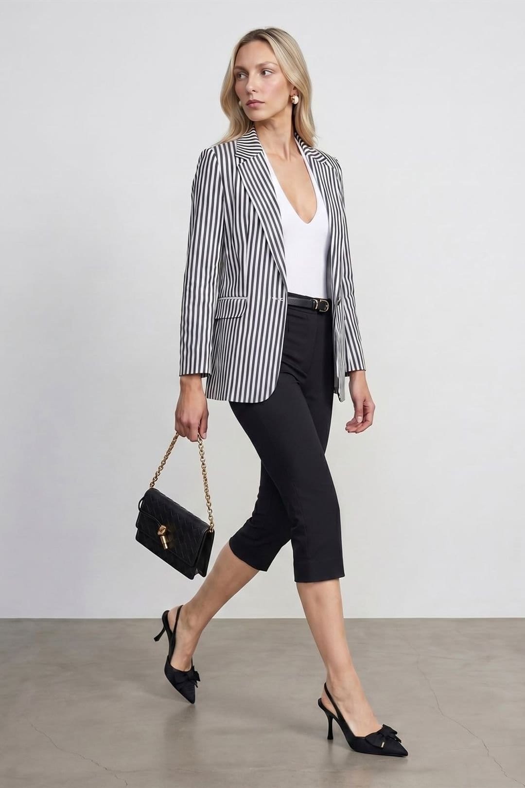 Dilvin Dilvin Women's Striped Poplin Blazer Jacket in Off-White - 4