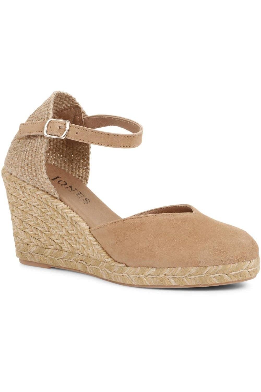 Jones Bootmaker Jones Bootmaker Women's Arabella Wedge Sandals in Tan