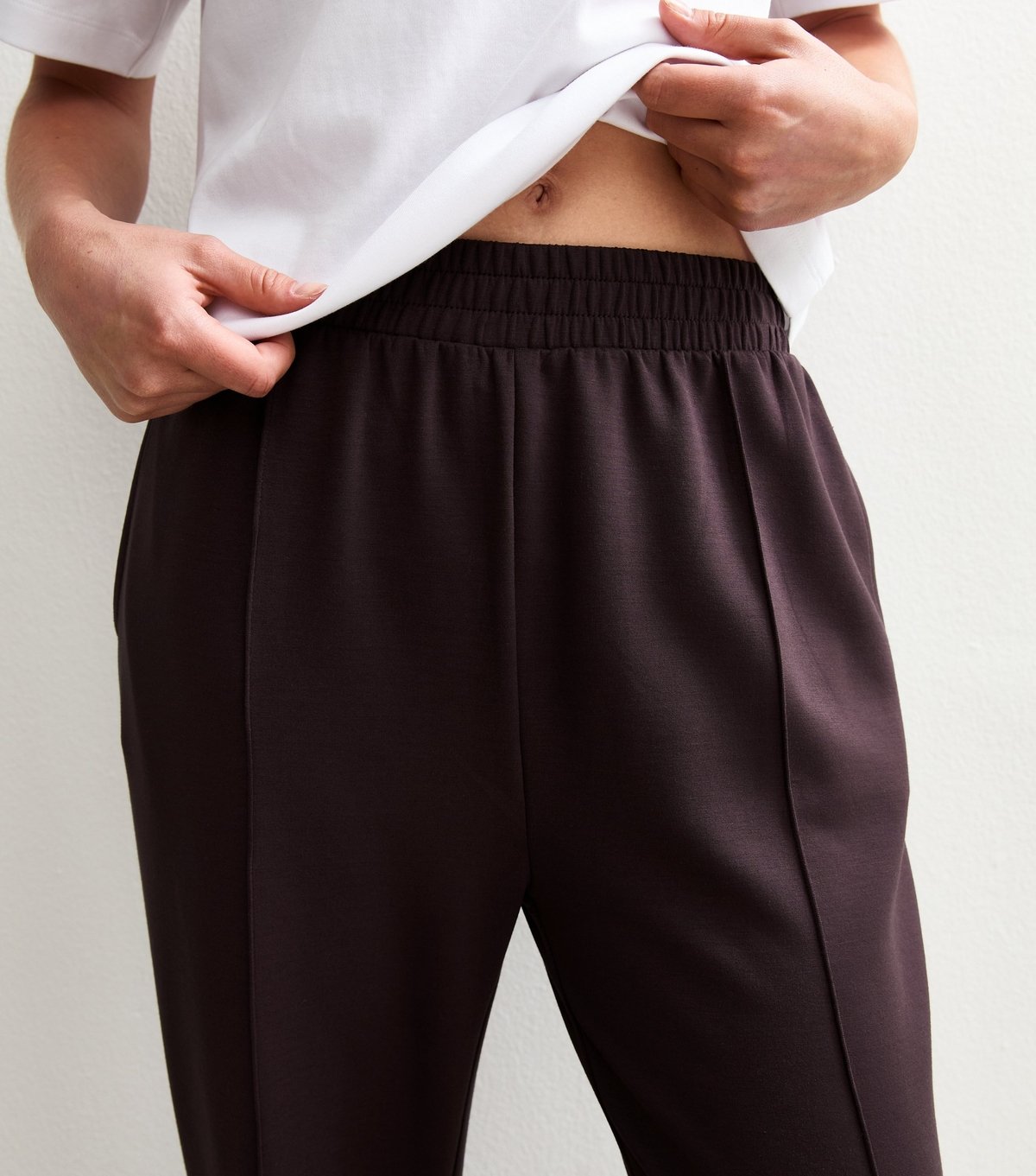 New Look Women's Premium Burgundy Elasticated Waist Wide Leg Joggers New Look - 2