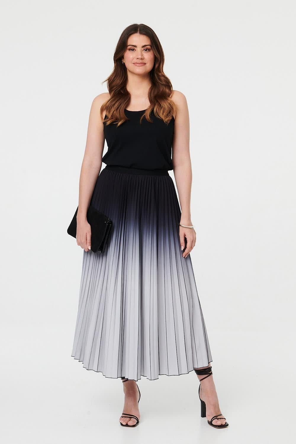 Izabel London Izabel London Women's Ombre Pleated High Waist Maxi Skirt in Black