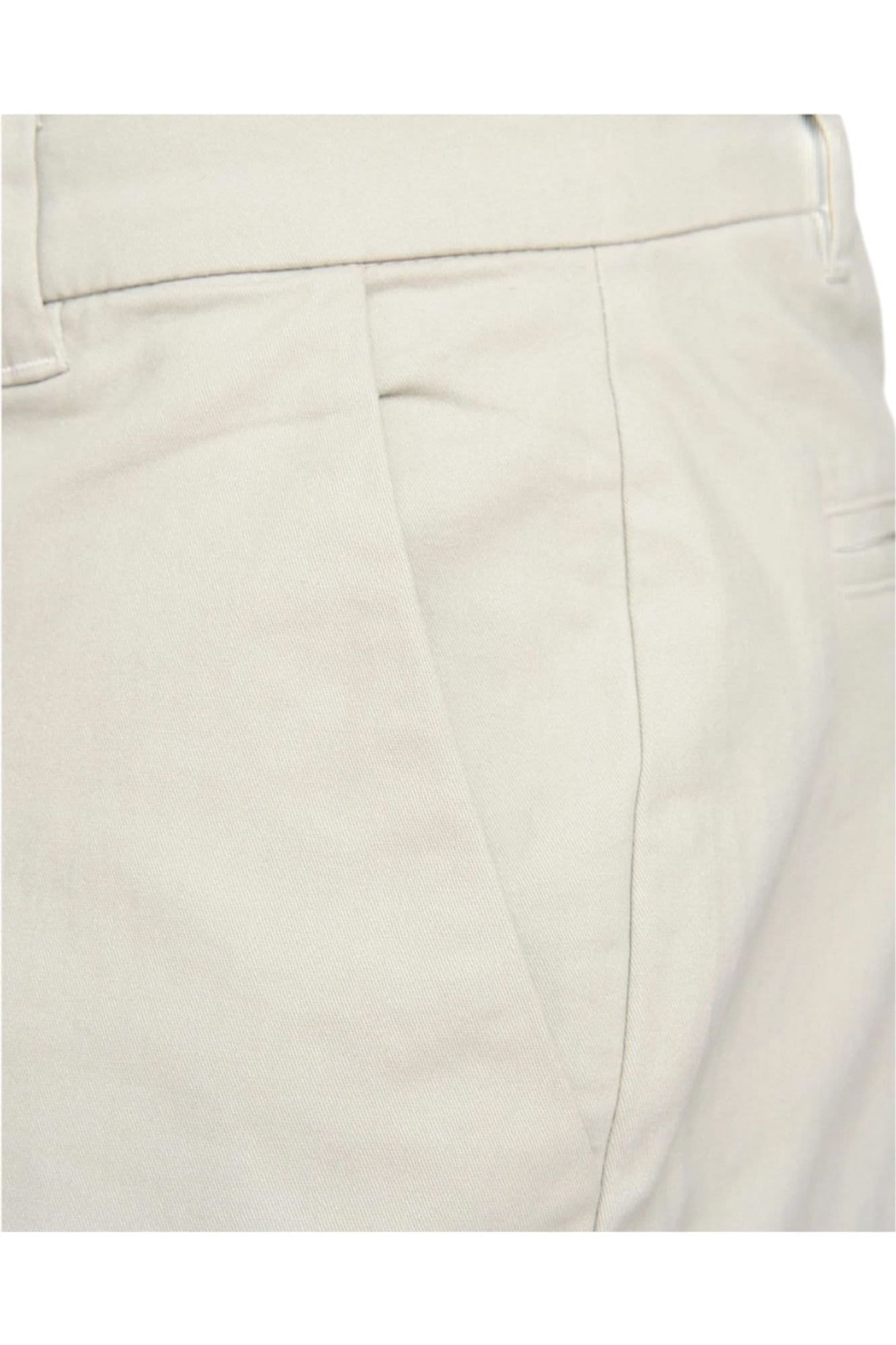 Bewley&Ritch Bewley&Ritch Men's Clarksten Chino Shorts in Light Grey - 4