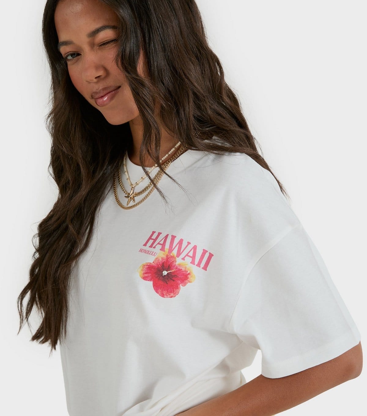 Skinnydip Women's White Cotton Hawaii Print Oversized T-Shirt Skinnydip New Look - 4