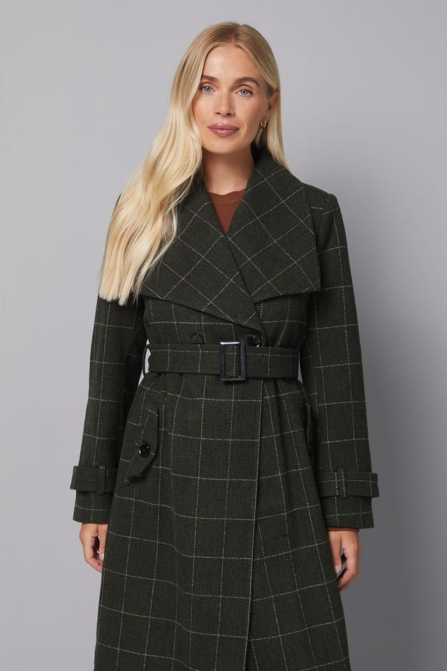 Wallis Wallis Women's Petite Oversized Collar Maxi Coat in Green - 2