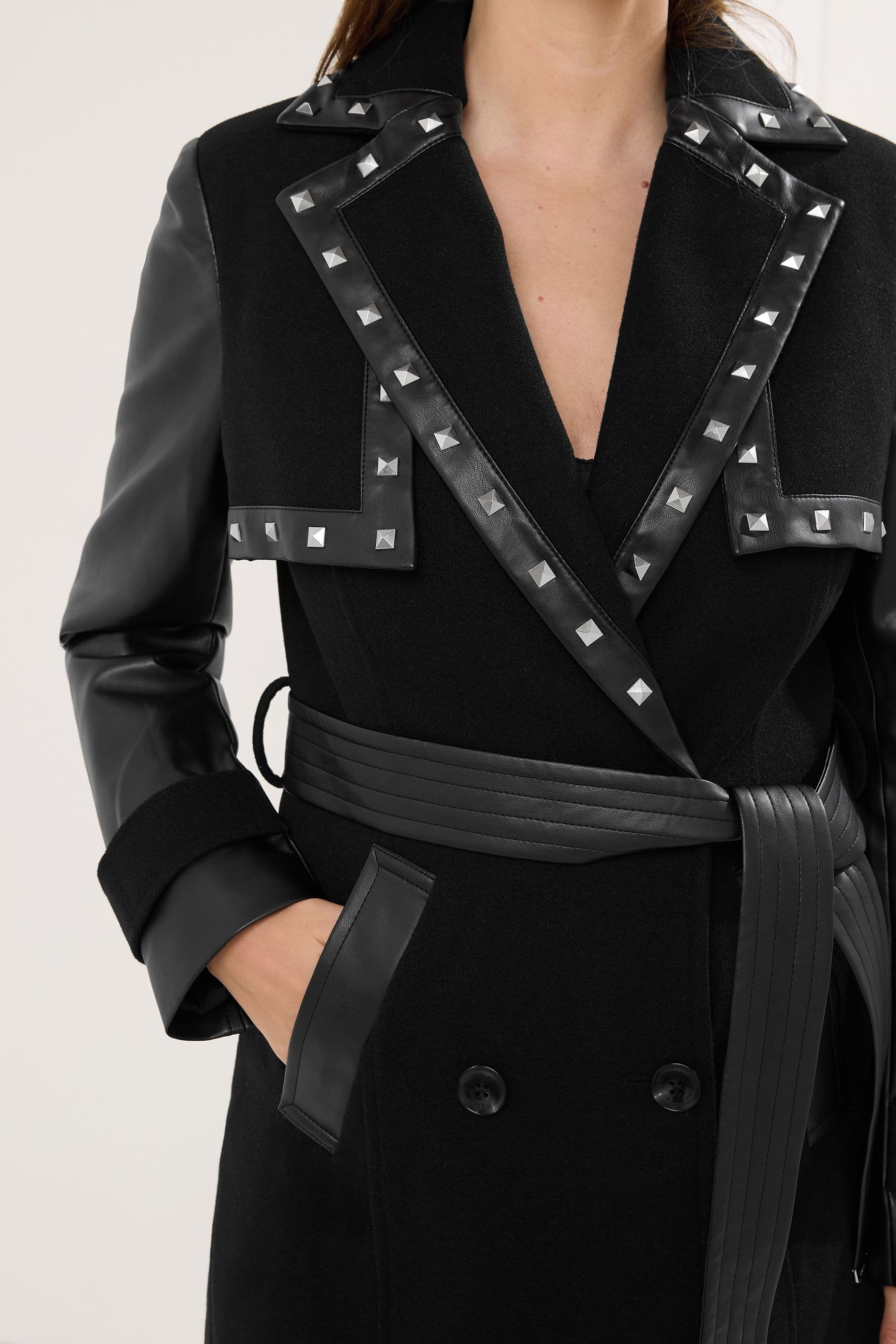Star By Julien Macdonald Star by Julien Macdonald Women's Faux Leather Trim Coat in Black - 4