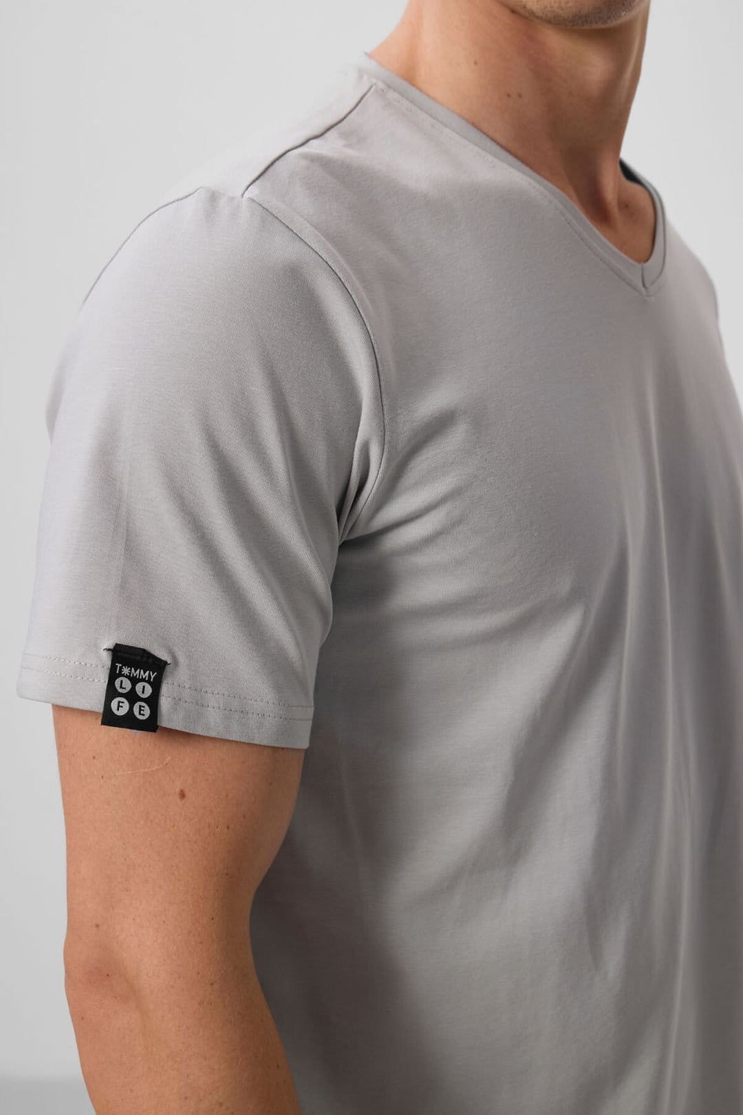 Tommy Life Tommy Life Men's V-Neck Short Sleeve T-Shirt in Light Grey - 4