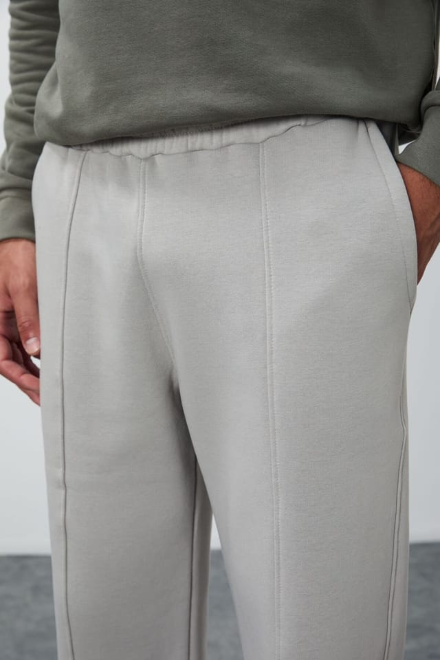 Tommy Life Tommy Life Men's Regular Fit Cotton-Polyester Sweatpants in Light Grey - 3