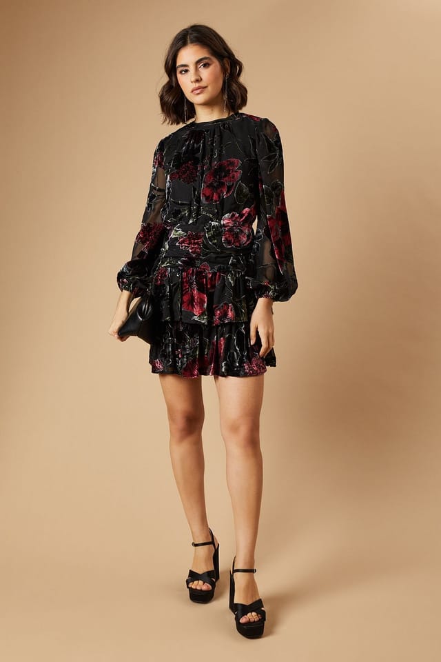 Oasis Oasis Women's Velvet Tiered Blouson Sleeve Mini Dress in True Black - 2