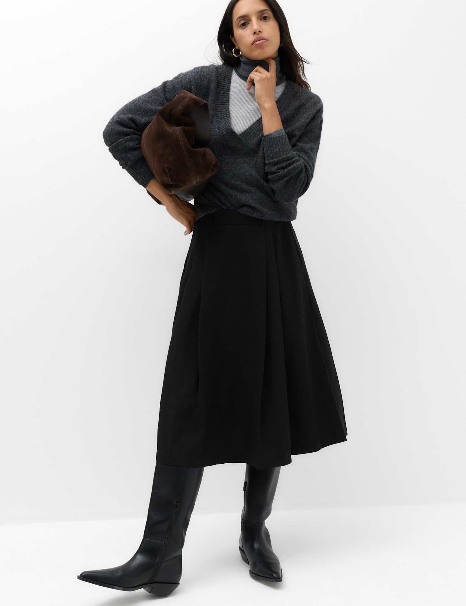 Marks & Spencer M&S Pleated Midi Circle Skirt Black